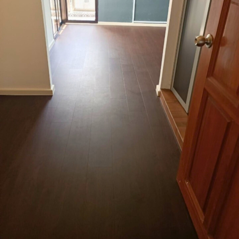 5108 Dark Walnut