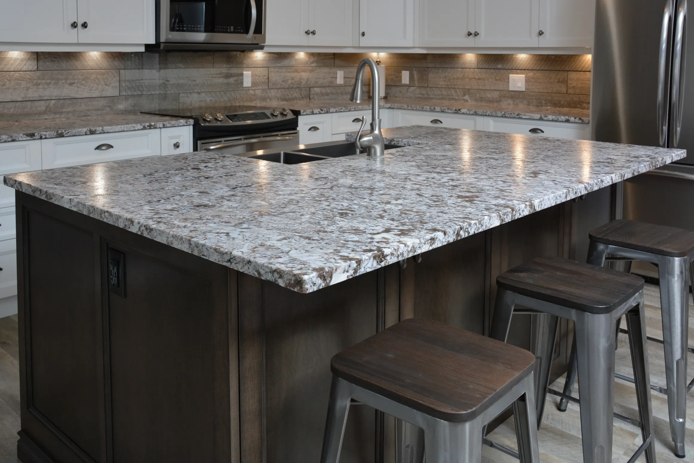 List of 9 Best Countertop Companies in Singapore [Updated 2026] - Home ...